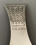 ALEX STYLES Silver CADDY SPOON - PRINCE of WALES INVESTITURE