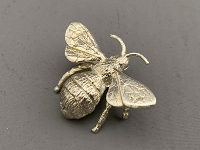 Silver BEE
