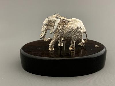 PATRICK MAVROS Silver PLACE CARD HOLDER - ELEPHANT