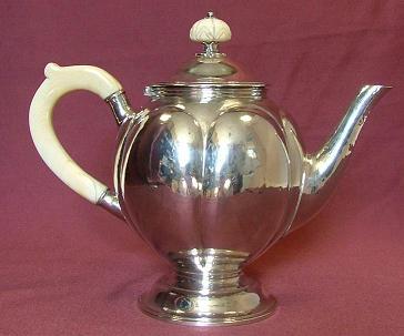 H G MURPHY Silver Tea / Coffee Pot