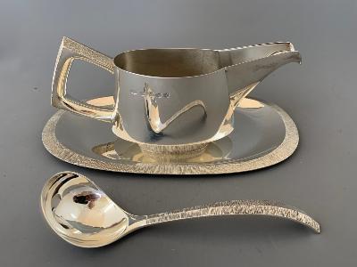 CHRISTOPHER LAWRENCE Large Silver SAUCEBOAT on STAND