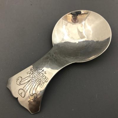 GUILD of HANDICRAFT Silver 'PRINCE of WALES' CADDY SPOON