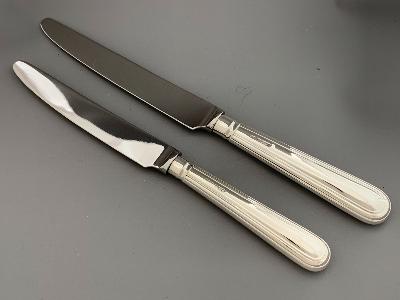 Silver Handled KNIVES - OLD ENGLISH THREAD
