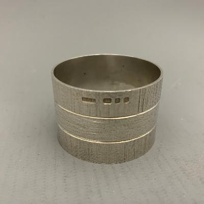 CHRISTOPHER LAWRENCE Silver NAPKIN RING