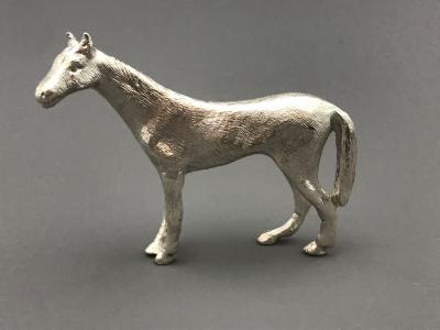 Silver HORSE