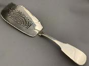 EXETER Silver GEORGE IV FISH SLICE - 'FIDDLE PATTERN'