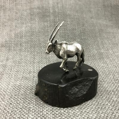 PATRICK MAVROS Small Silver Oryx