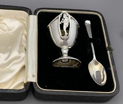 Silver BOXED EGG CUP & SPOON